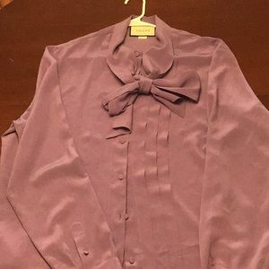 Gucci lavender pussybow blouse